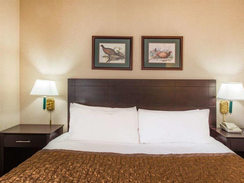 Hawthorn Extended Stay By Wyndham El Paso Exterior photo