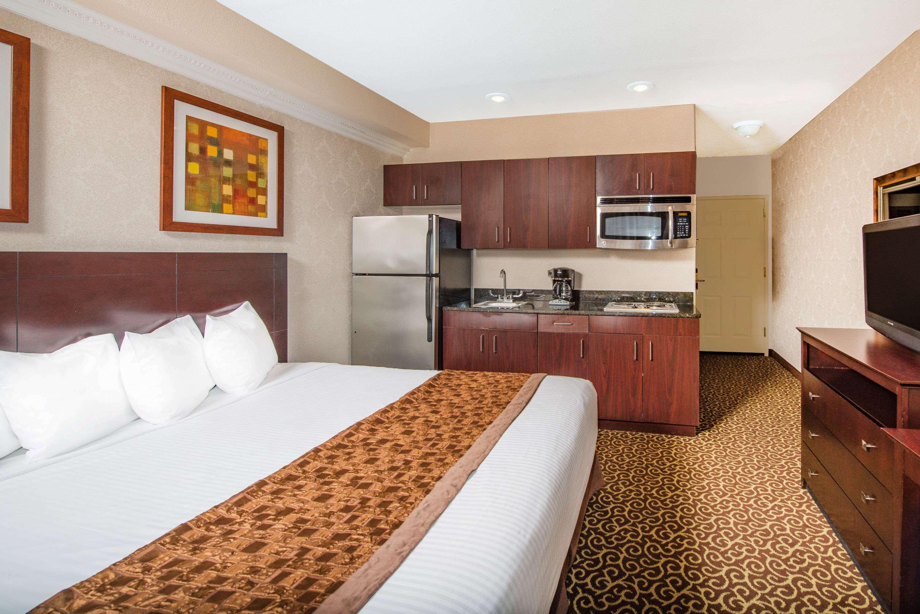 Hawthorn Extended Stay By Wyndham El Paso Exterior photo